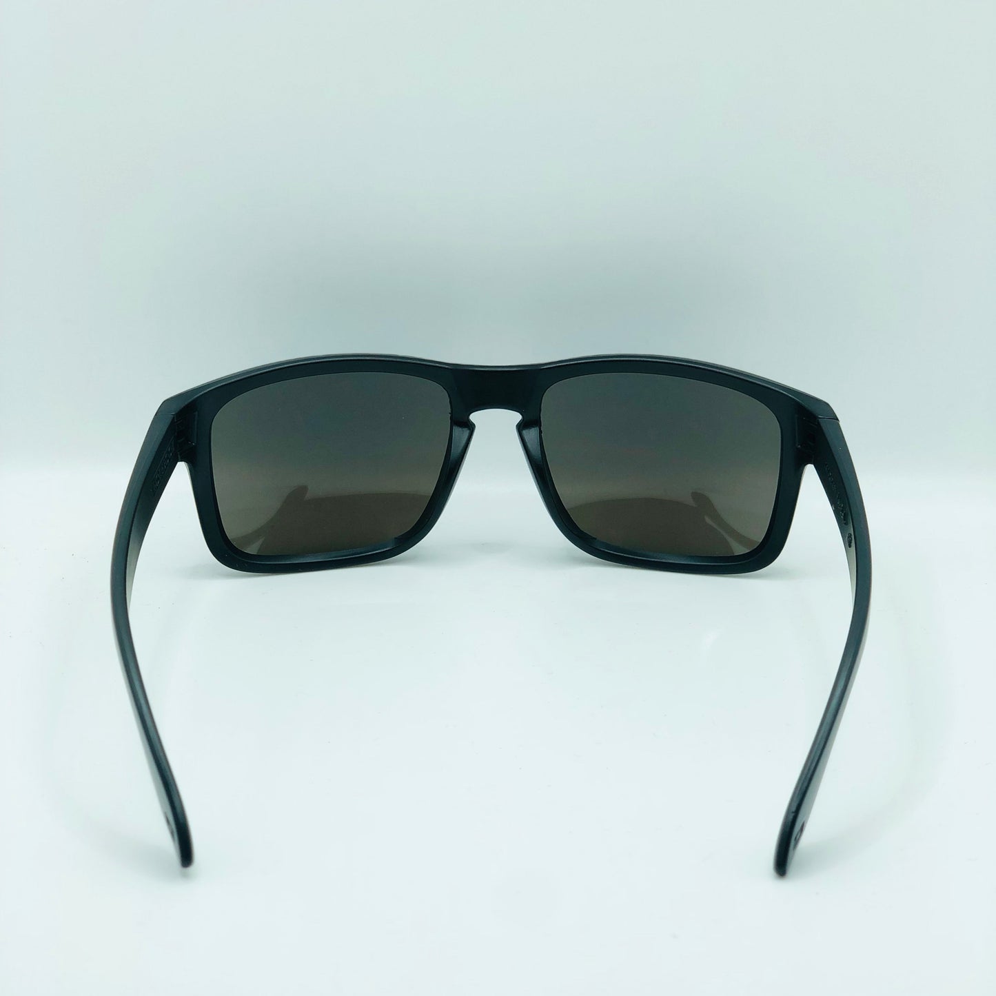 Oakley Holbrook Sunglasses (HOL-09)
