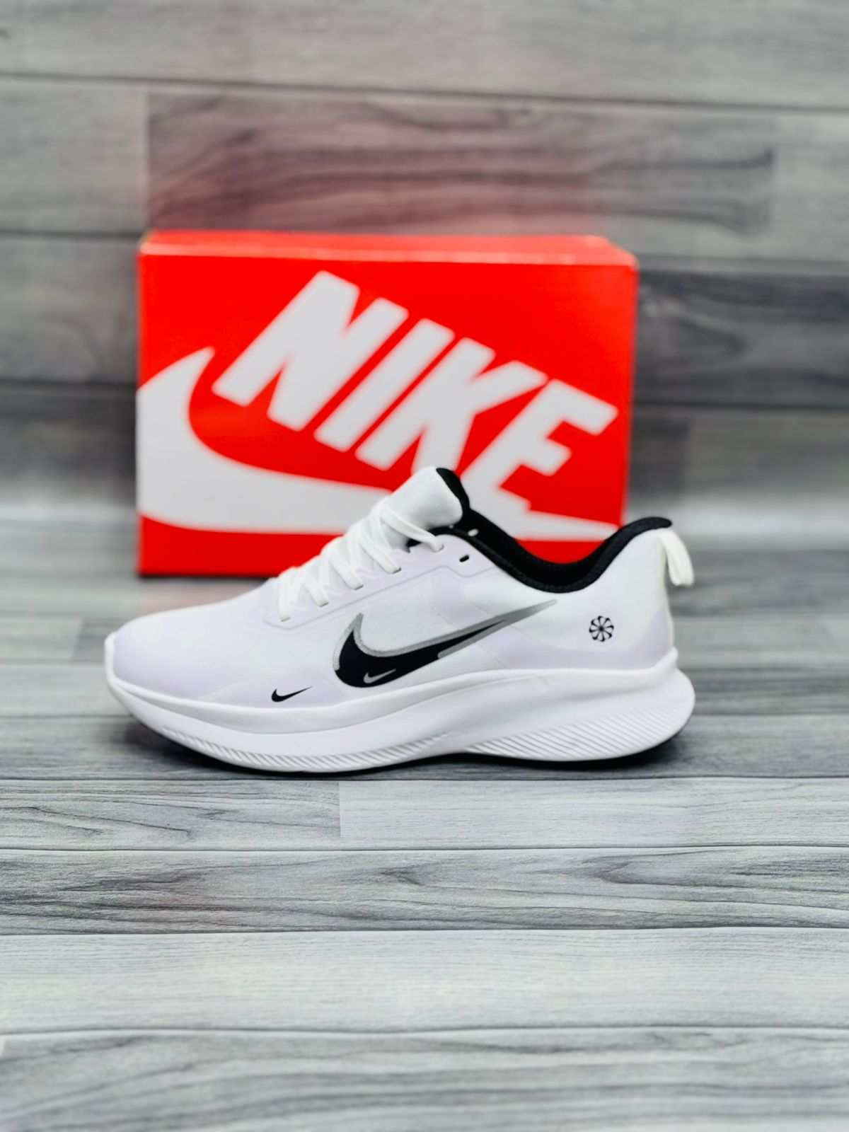 NA Airzoom Just Do It | White/Black