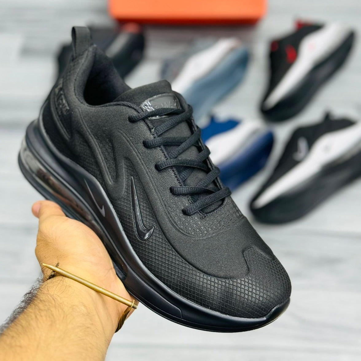 NA Airmax 720