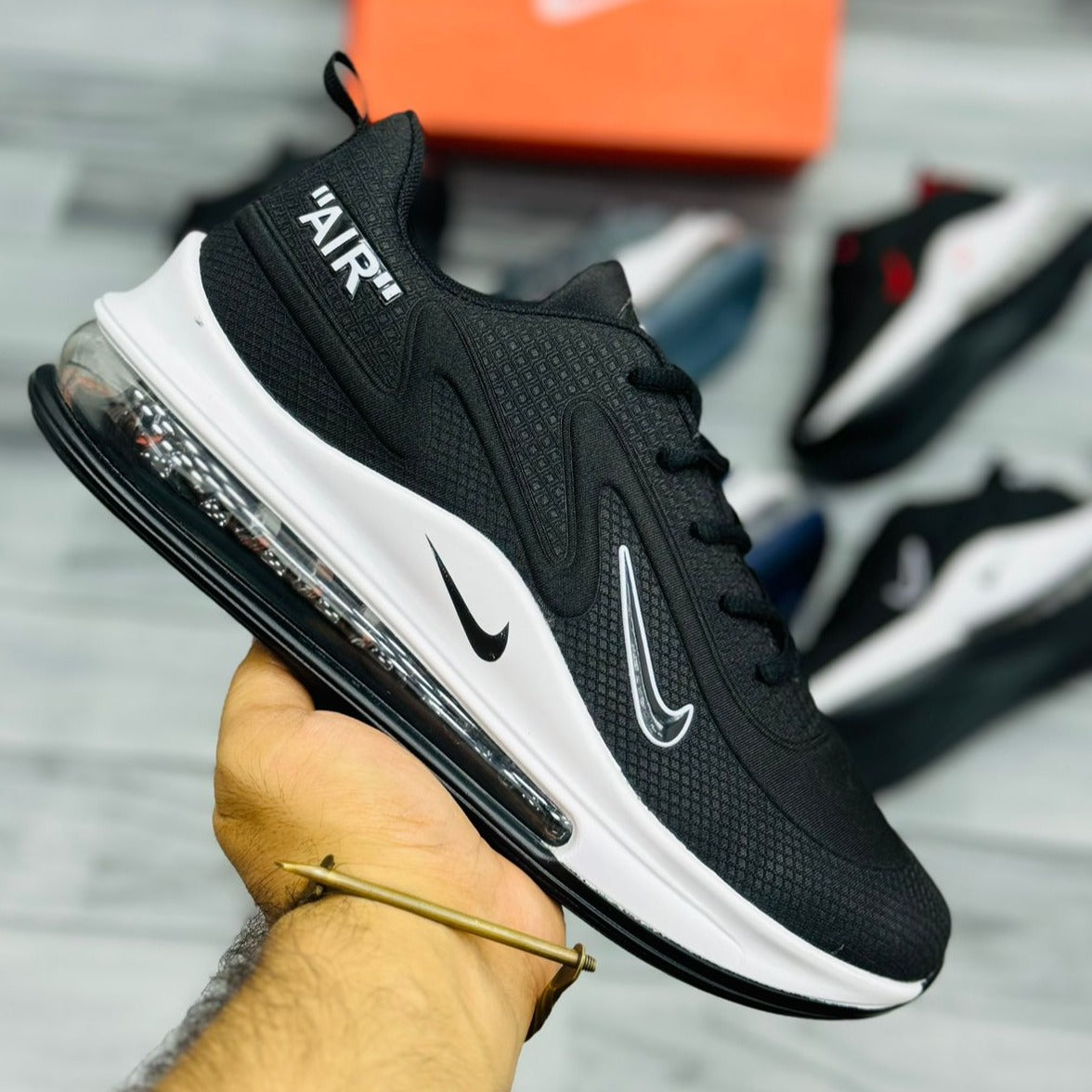 NA Airmax 720