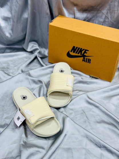 NIKE OFFCOURT ADJUST SLIDES