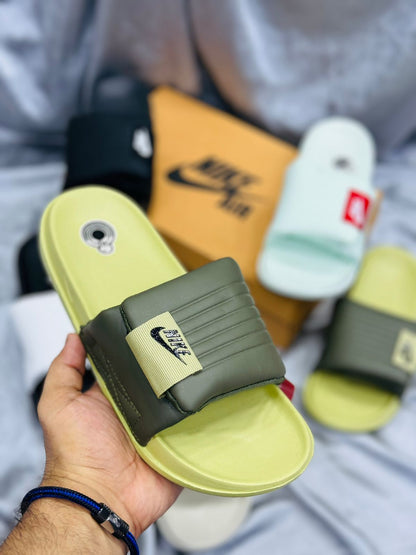 NIKE OFFCOURT ADJUST SLIDES