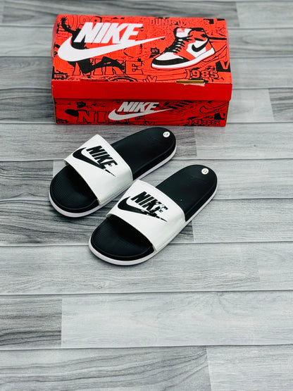 NIKE SLIDES