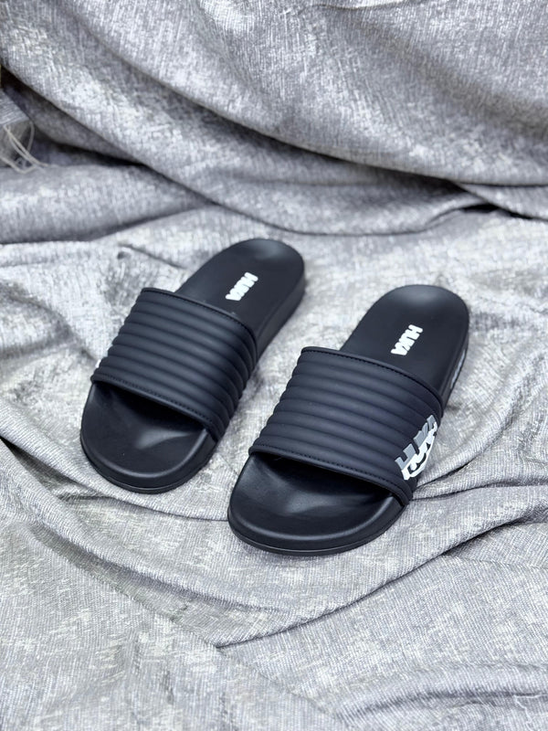 HUKA Slides-Black