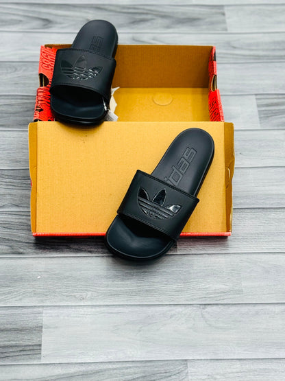 ADIDAS SLIDES