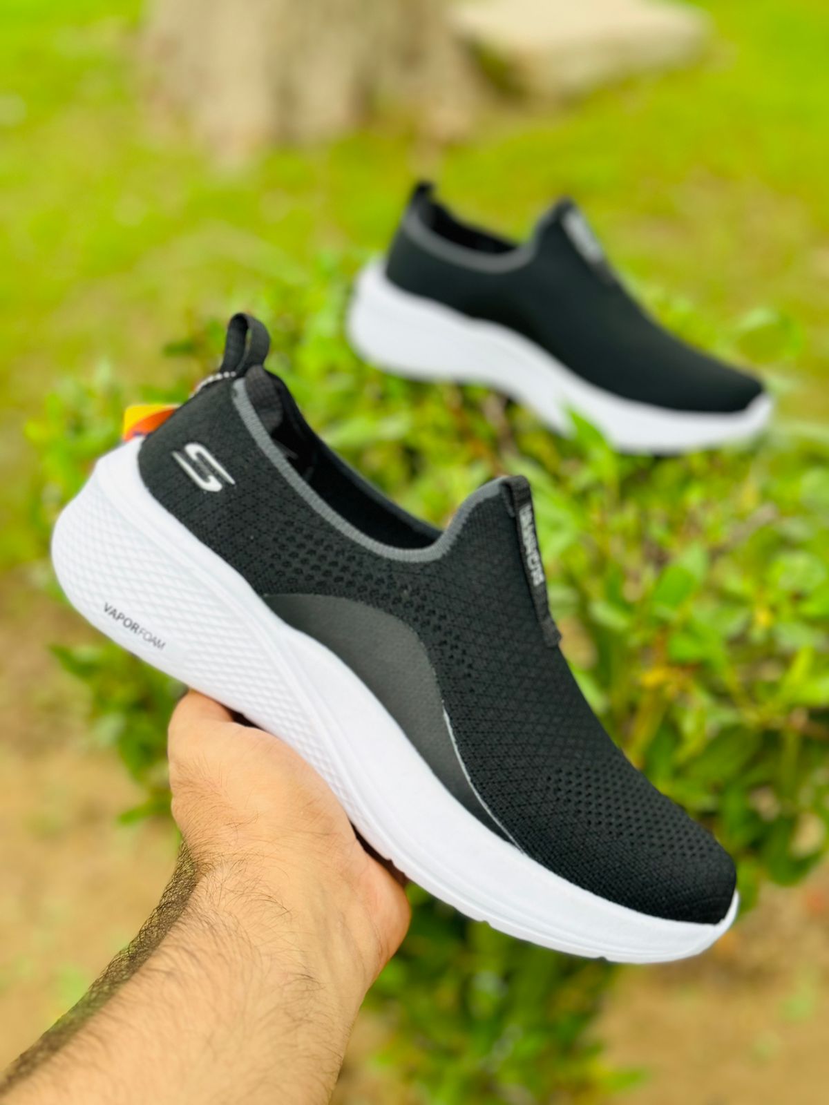 Skechers VAPOR FOAM air cooled memory foam