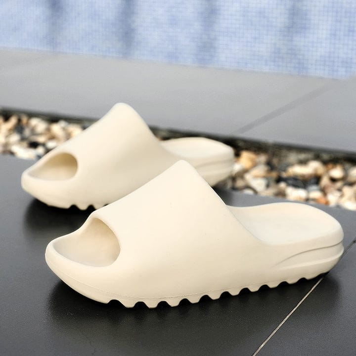 ADIDAS YEEZY SLIDE -BONE-PEARLY