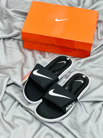 NIKE SLIDES BLACK -WHITE