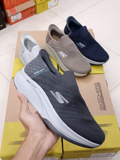 Skechers Max Cushion  Grey