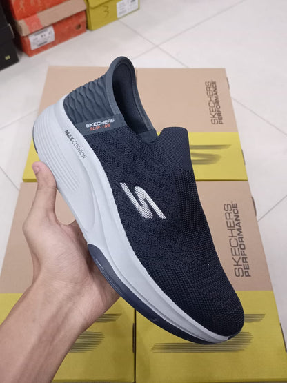 Skechers Max Cushion  Black