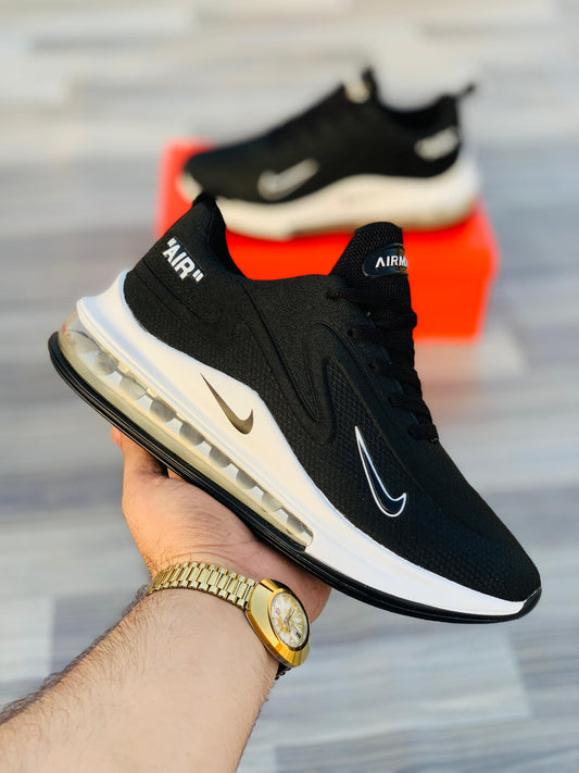 NIKE AIR MAX- BLACK-WHITE