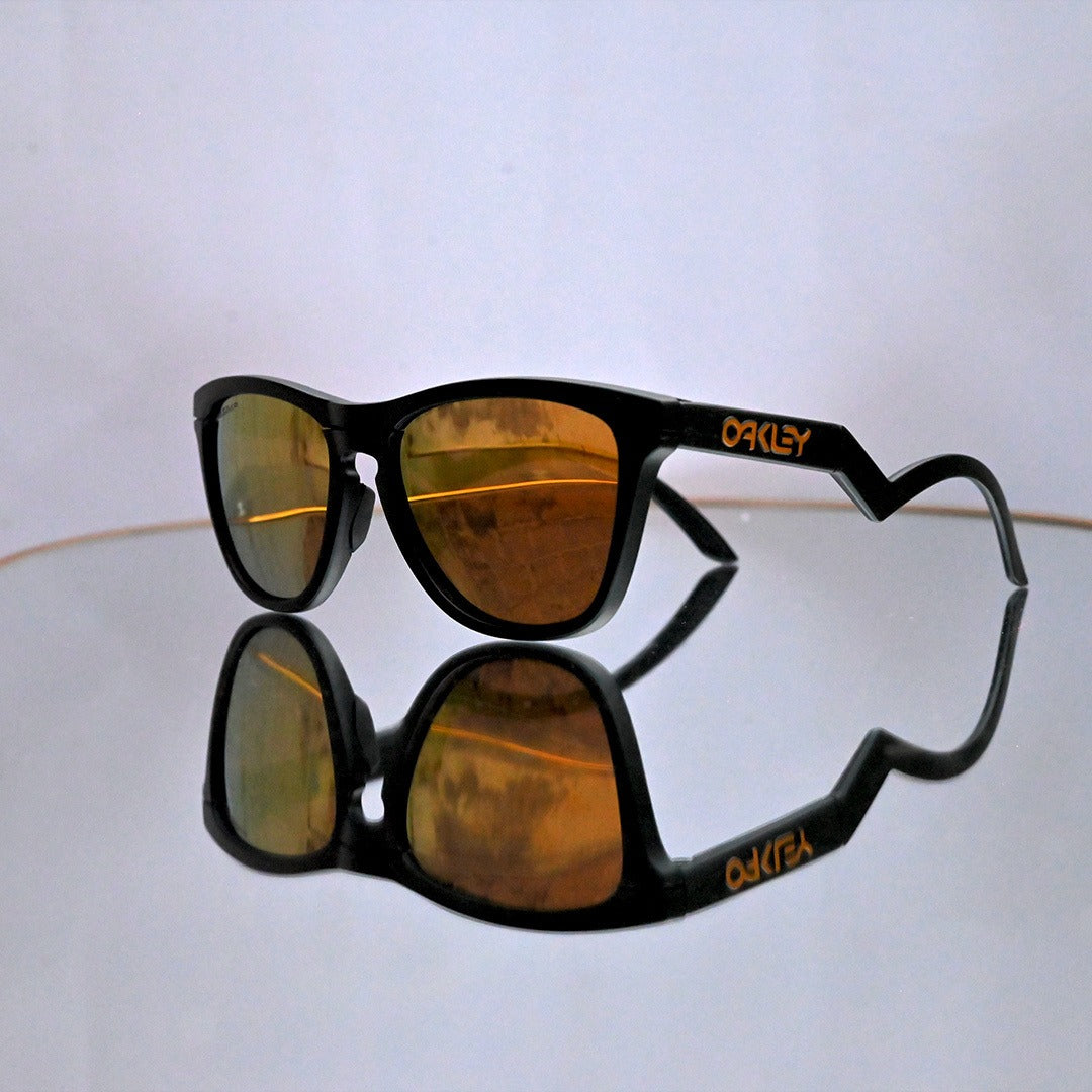 Oakley Frogskin Hybrid Polarized Sunglasses (9289-C16)