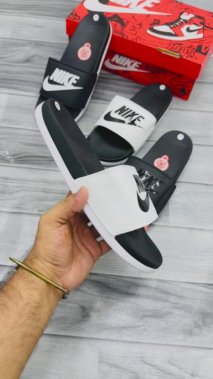 NIKE SLIDES